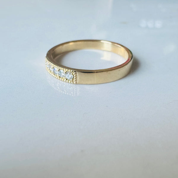 Diamond band