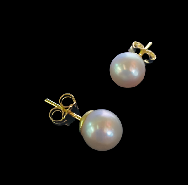 Pearl earrings