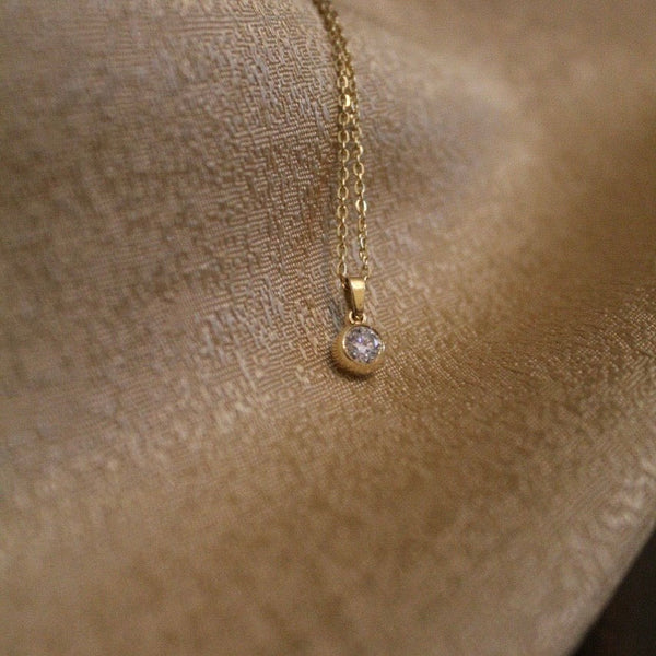 Single diamond