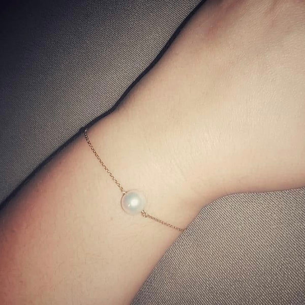 White pearl Bracelet
