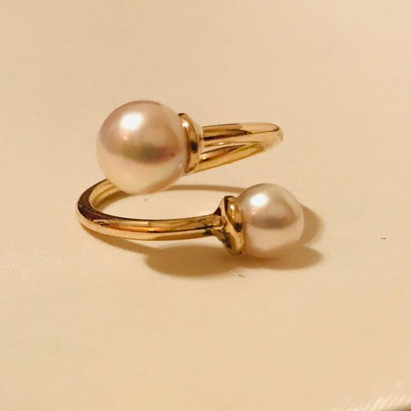 Twist Pearls Ring
