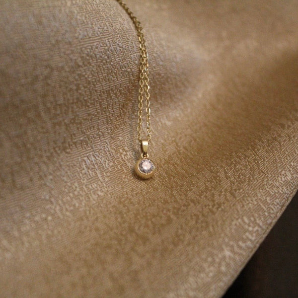 Single diamond