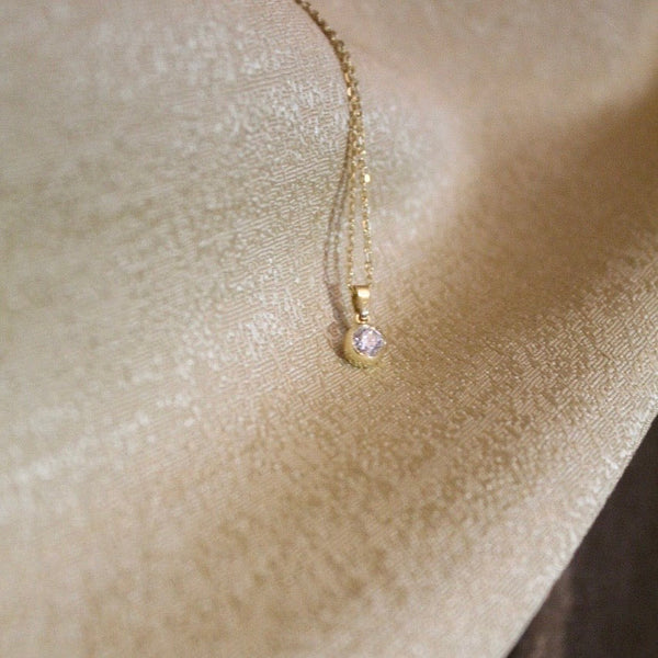 Single diamond