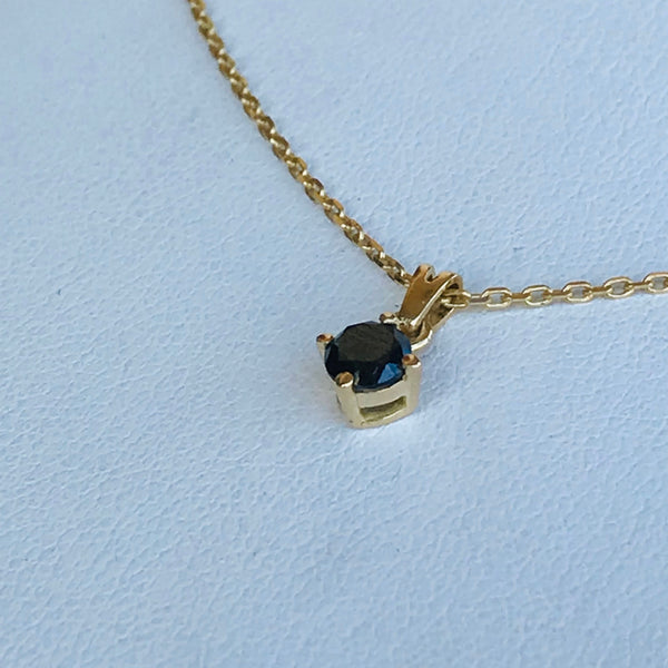 Single black diamond