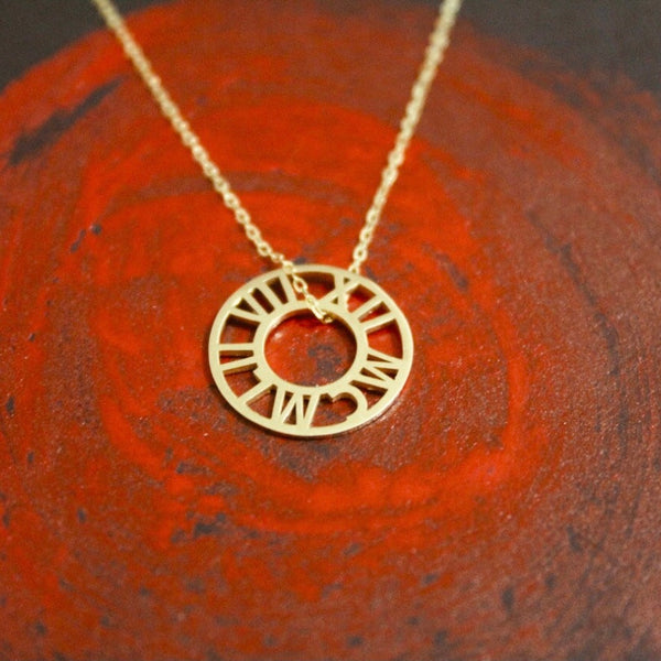 Custom Roman Numerals Necklace – Round Design