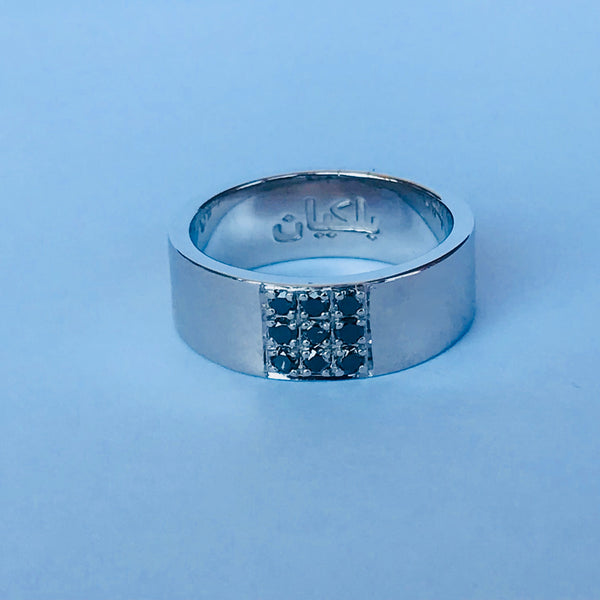 Unisex with Black Diamond
