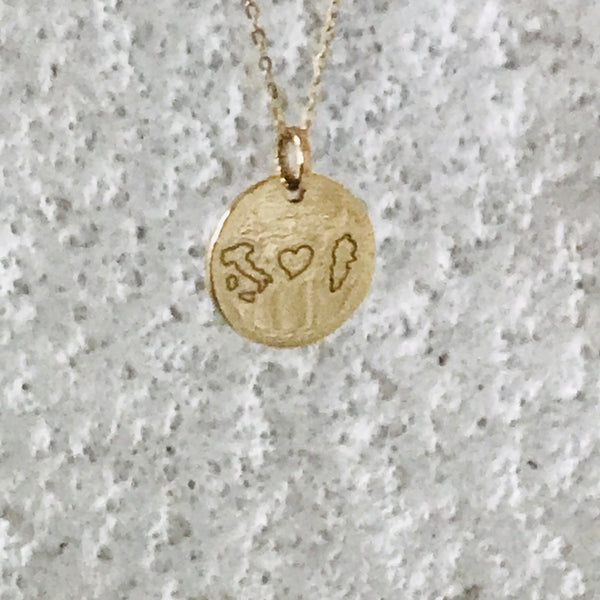 Personalised engraved pendant