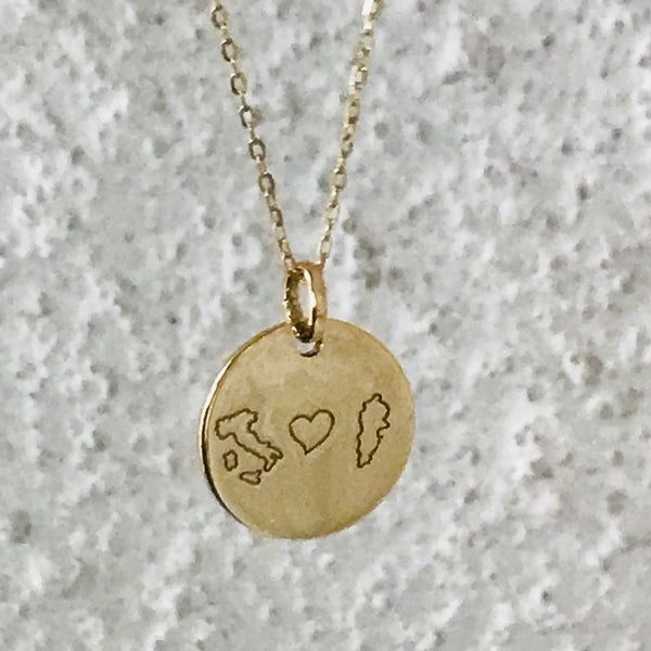 Personalised engraved pendant