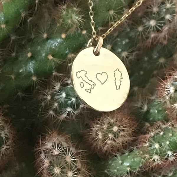 Personalised engraved pendant