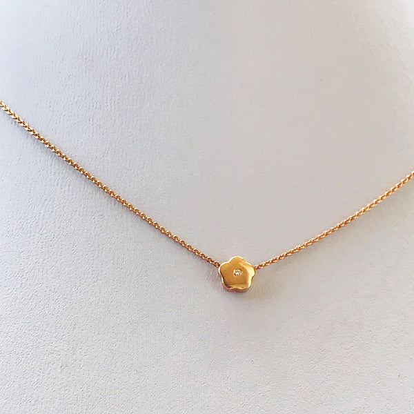 Flower with diamond