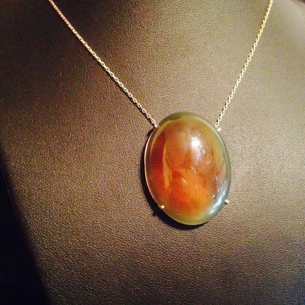 Oval moonstone necklace