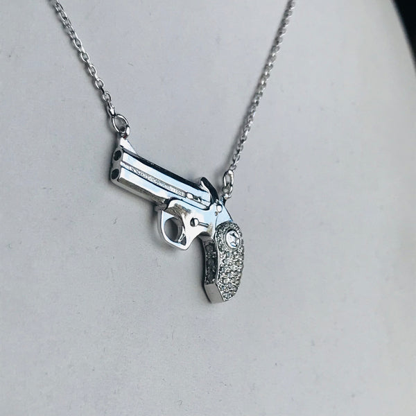 Gunshaped necklace 3