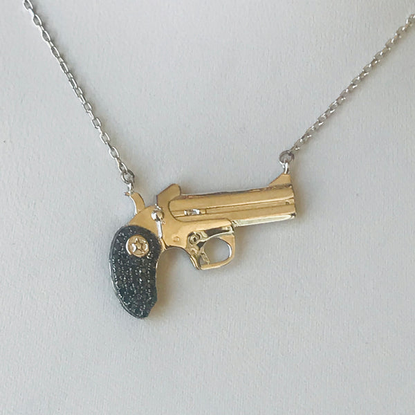 Gunshaped necklace 2