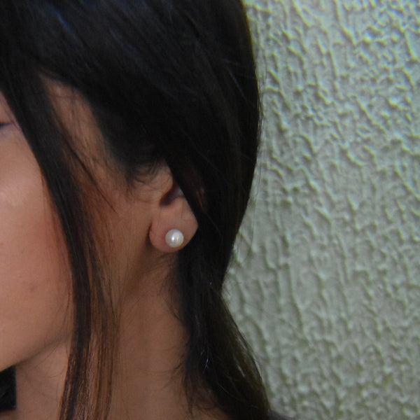 Pearl earrings