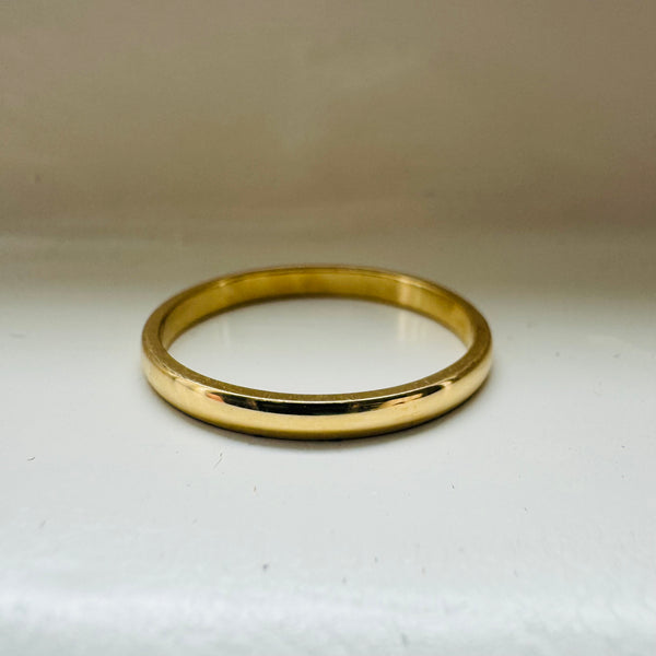 Simple wedding ring