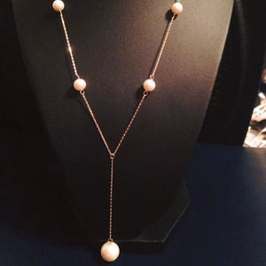 Funky Pearl Necklace