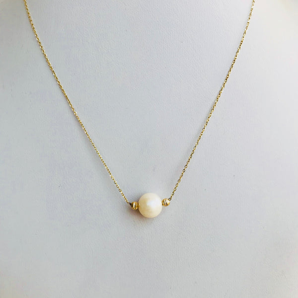 White pearl with two balls