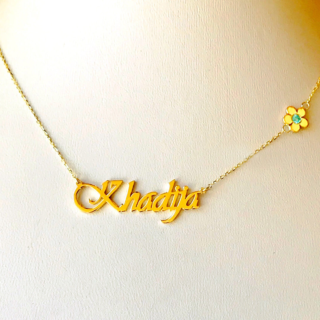 Name necklace with flower and gem