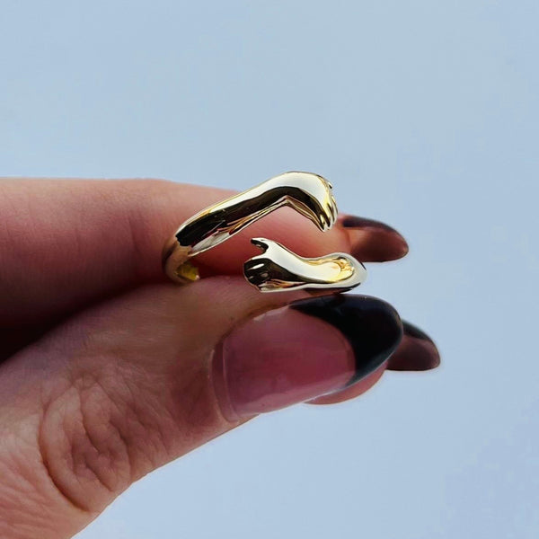 The Hug Ring