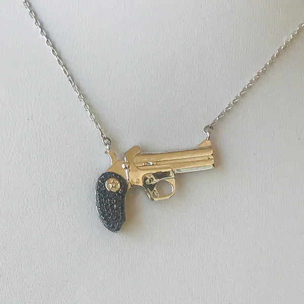 Gunshaped necklace 2