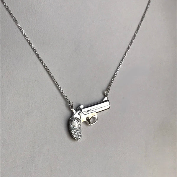 Gunshaped necklace 3