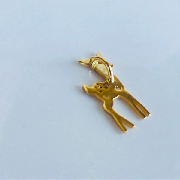 Deer pendant