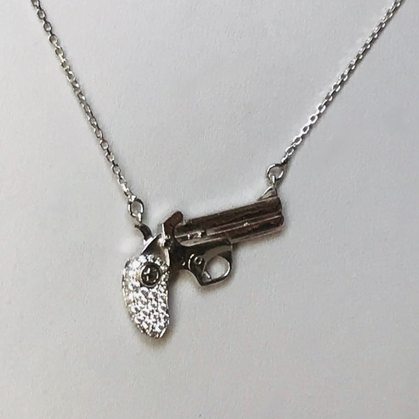 Gunshaped necklace 3
