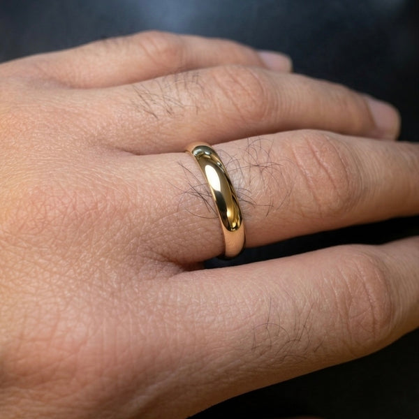 3.5mm High-Polished Classic Domed Wedding Band