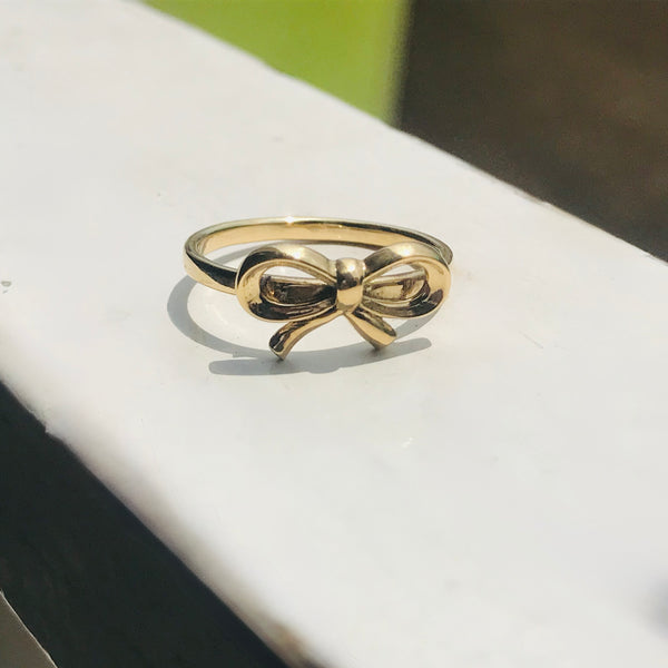 The Ribbon Ring