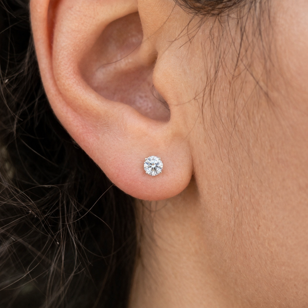 Diamond studs