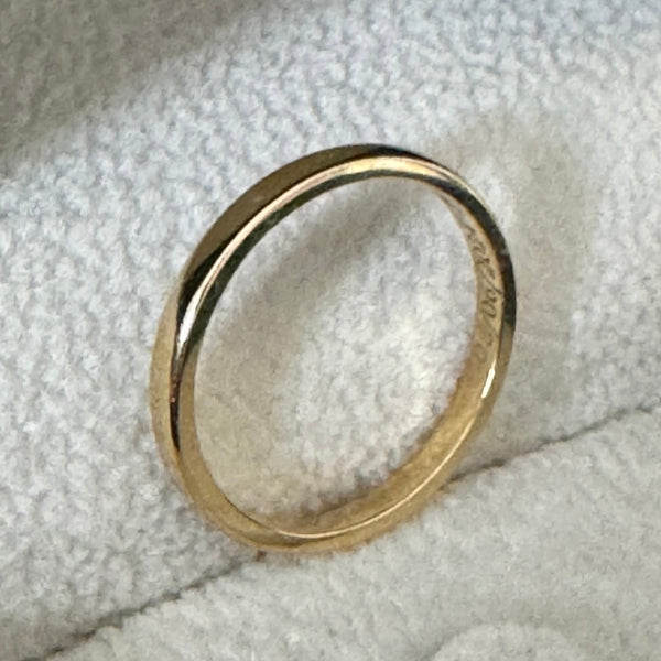 Simple wedding ring