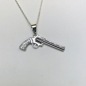 Gunshaped necklace 4