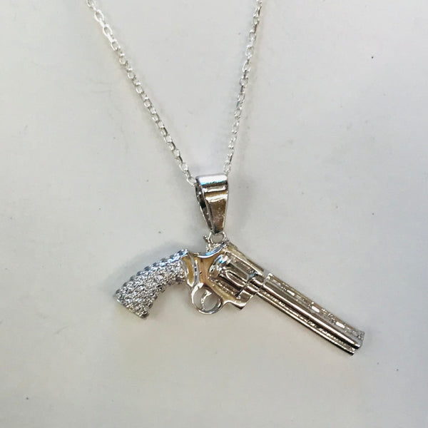 Gunshaped necklace 4