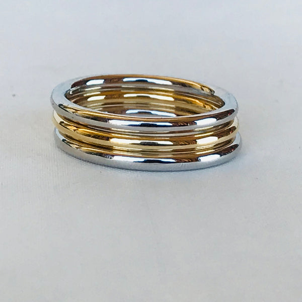 Simple ring