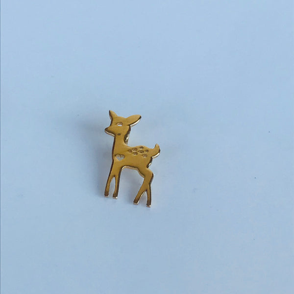 Deer pendant