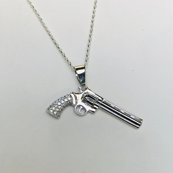 Gunshaped necklace 4